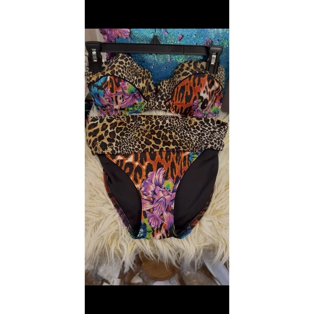 Victoria's Secret Tres Chic Bombshell Push Up Bikini- Strapless